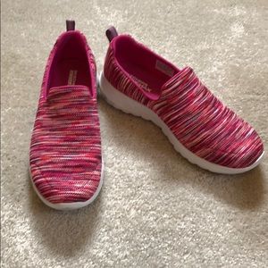 Skechers Gowalk JOY shoes